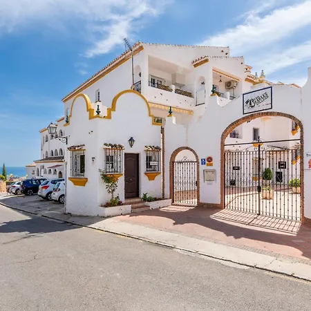 Tio Charles De June - Charming 2 Bedroom Apartment