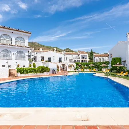 Apartment Tio Charles De June - Charming 2 Bedroom