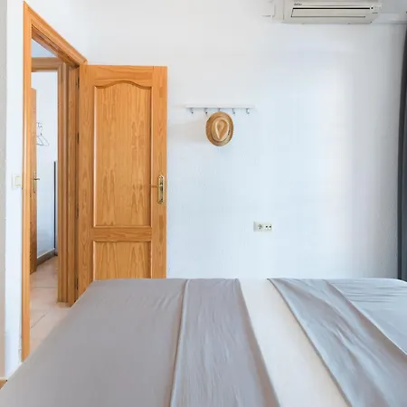 Tio Charles De June - Charming 2 Bedroom *